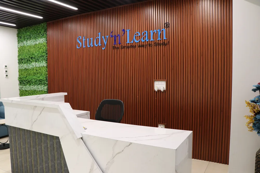 StudynLearn reception desk at the Development Center, B.N Corporate Park, Noida Sector 135