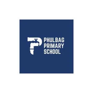 School logo 3